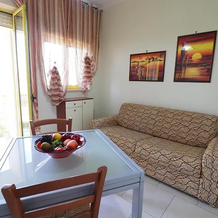 Casa Lucia A 4 Posti Daire *